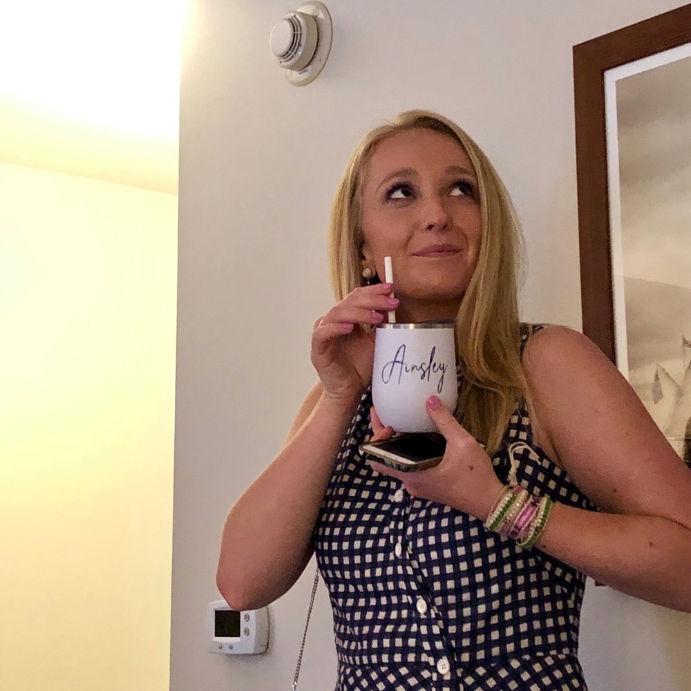 Meet your Posher, Ainsley